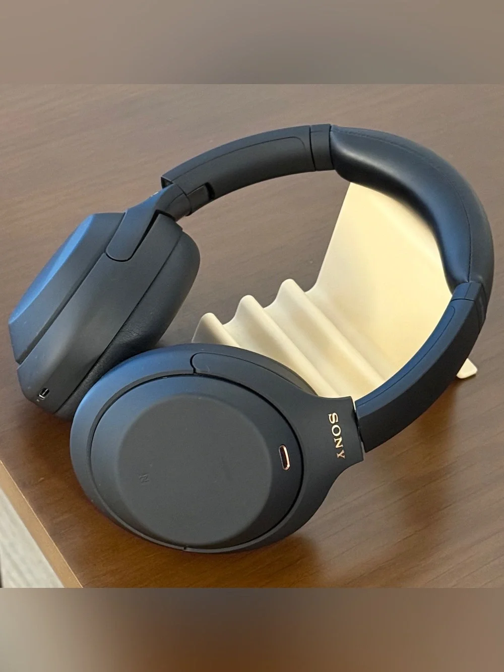 Sony WH-1000XM4 Wireless Premium Noise Canceling Overhead Headphones with Mic